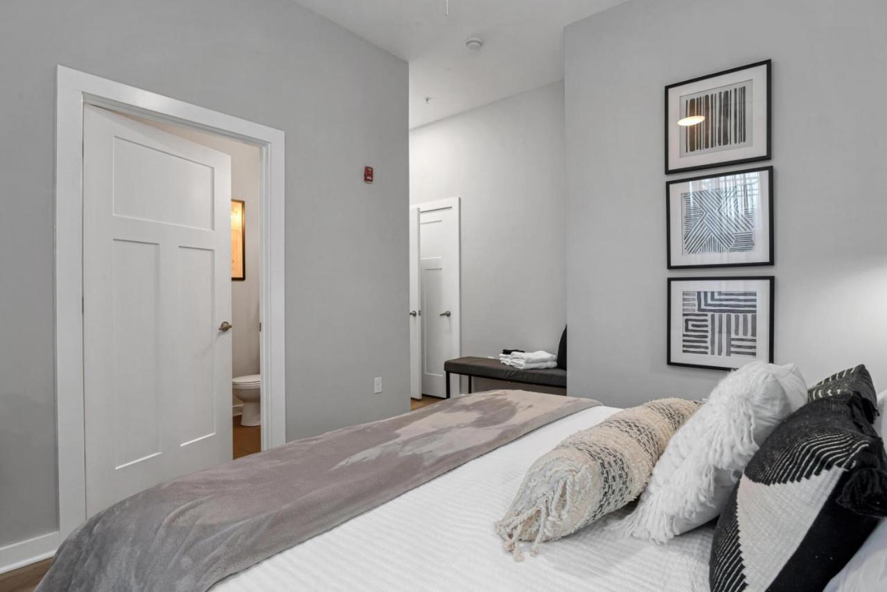 Lovely 2 Bedroom,3 Bed Near Restaurants, Bars, Shopping And Vanderbilt, Belmont Сasa de vacaciones Nashville